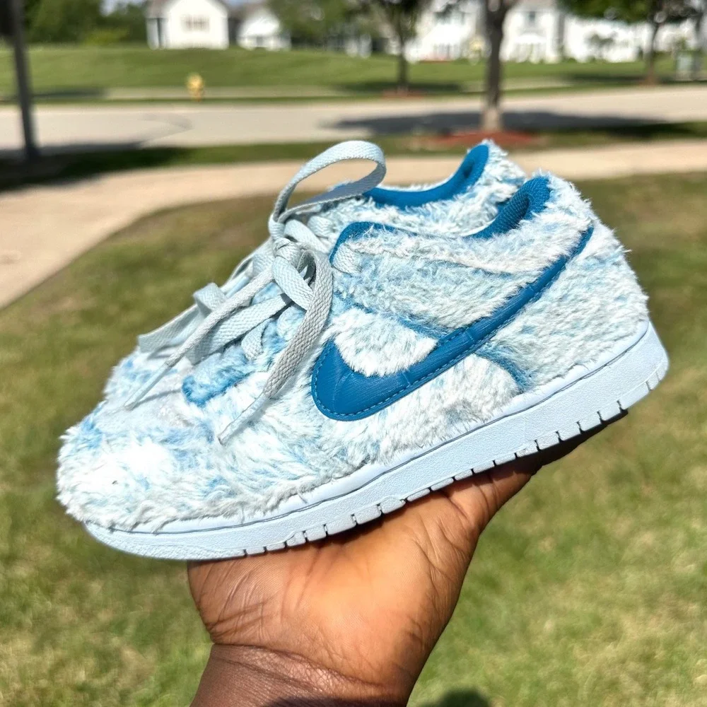 Nike Dunk Low Little Boys Sneakers Size 13 Celestine Blue Abominable Snowman